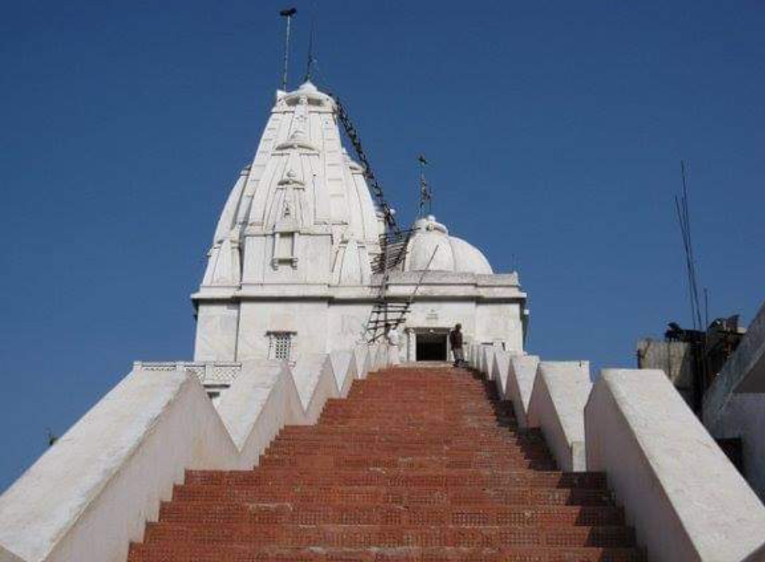 jain-community-counters-carving-samvet-shikhar-ji-as-tourist-spot